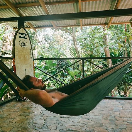 Red Frog Bungalows Surf Resort バスティメントス エクステリア 写真