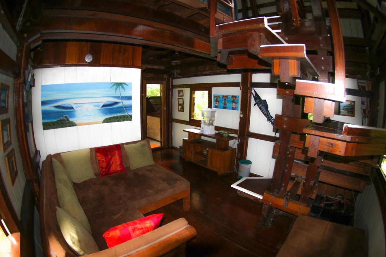 Red Frog Bungalows Surf Resort バスティメントス エクステリア 写真
